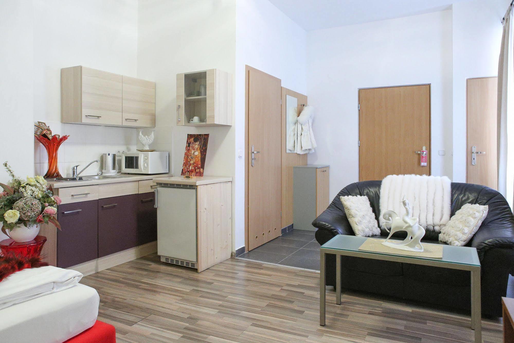 Margareten Long Stay Apartments Vienna Luaran gambar
